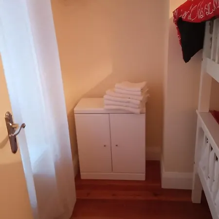 Apartment 11 Malin Street, Noreens Place *