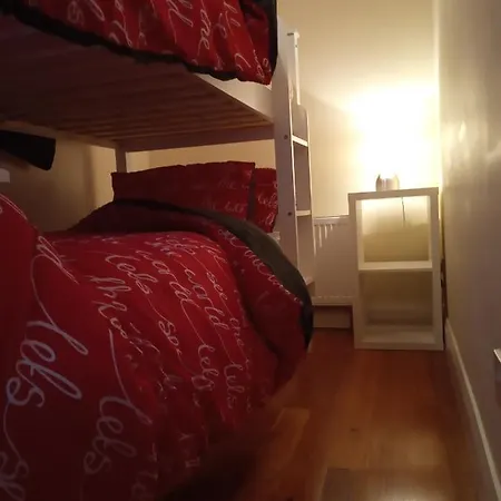 11 Malin Street, Noreens Place * Carndonagh